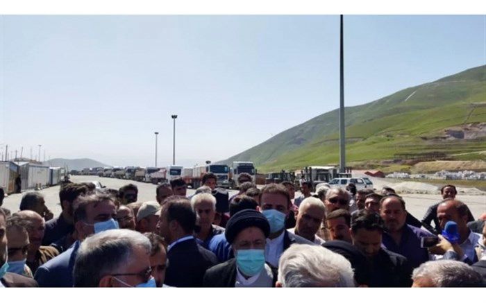 حضور آیت‌الله رئیسی در پایانه مرزی و گمرک تمرچین