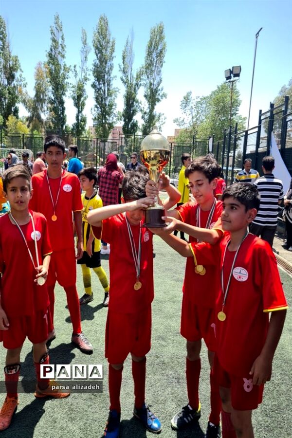 برگزاری مسابقات ۶ جانبه فوتبال به‌مناسبت آزادی خرمشهر در تهران