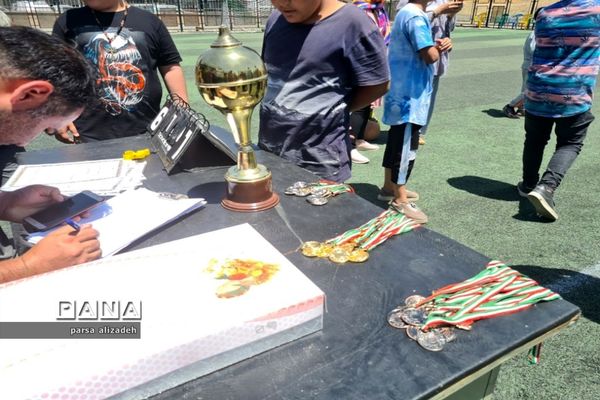 برگزاری مسابقات ۶ جانبه فوتبال به‌مناسبت آزادی خرمشهر در تهران