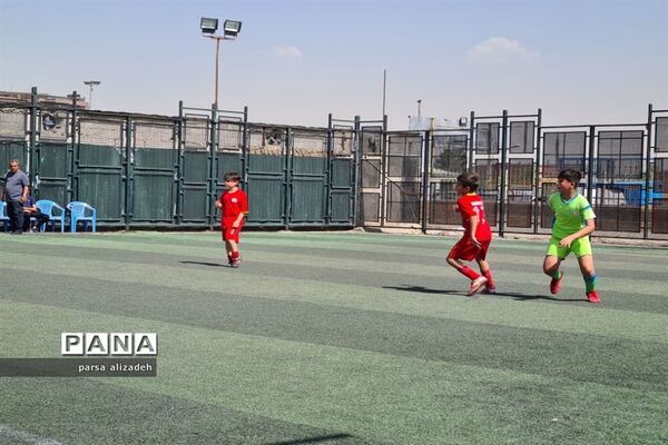 برگزاری مسابقات ۶ جانبه فوتبال به‌مناسبت آزادی خرمشهر در تهران