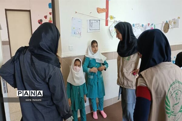 پایش ناهنجاری‌های قامتی در شهرستان گلوگاه
