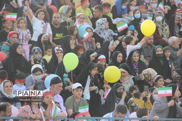 اجتماع باشکوه دهه نودی‌ها درشهرستان اسلامشهر