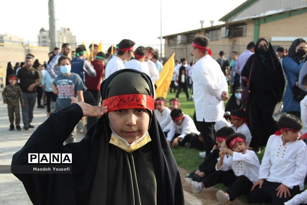 اجتماع باشکوه دهه نودی‌ها درشهرستان اسلامشهر