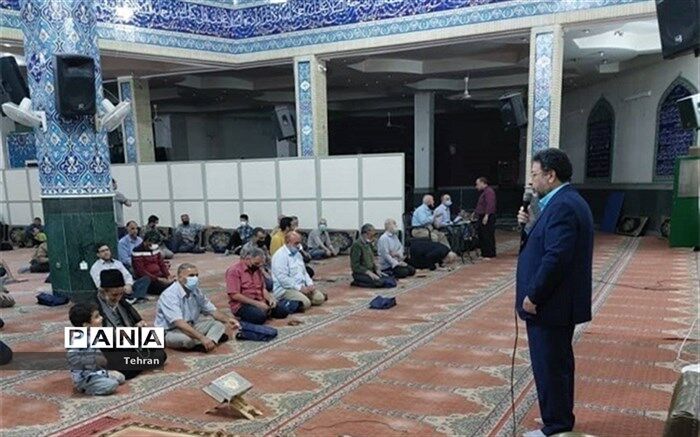 دیدارهای مردمی در مساجد به منظور مشارکت مادی و معنوی اولیای فرهیخته برگزار می‌شود