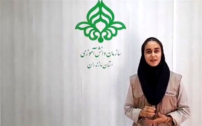 مرحله نیمه‌نهایی مناظره دانش‌آموزی دختران در مازندران/فیلم