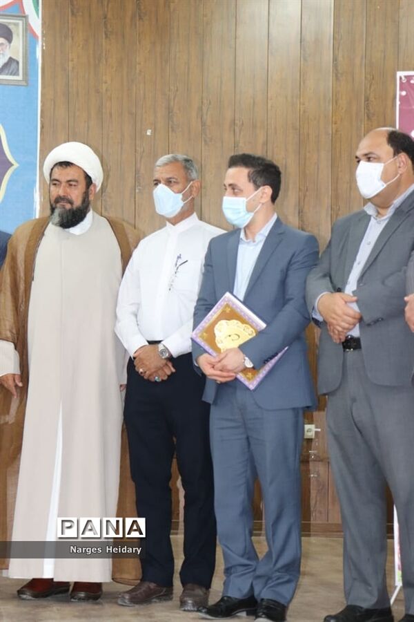 مراسم تکریم و معارفه سرپرست شبکه بهداشت و درمان شهرستان امیدیه