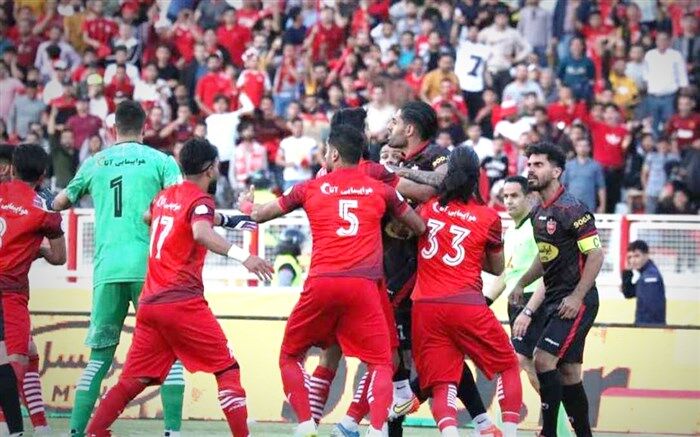 تماشاگران تراکتور محروم شدند