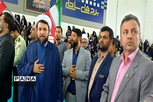 اجرای سرود سلام فرمانده در محمود‌آباد