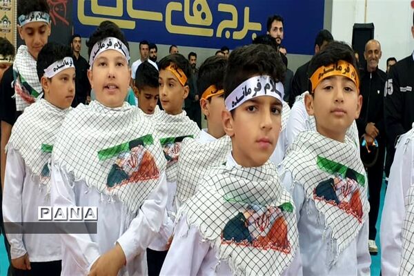 اجرای سرود سلام فرمانده در محمود‌آباد