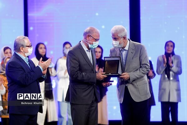 مراسم روز ملی اهدای عضو در تهران