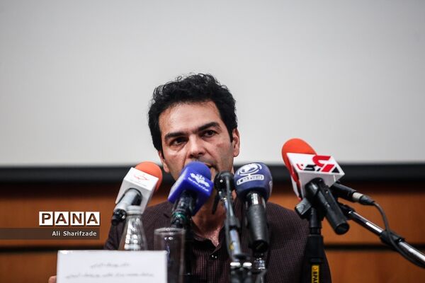نشست خبری فرصت‌ها و چالش‌های تکثیر در اسارت گونه‌های جانوری در معرض انقراض
