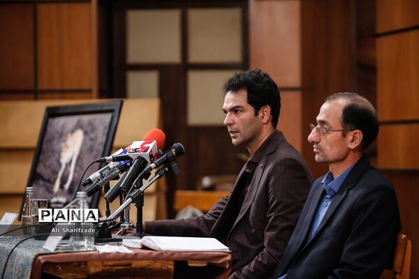 نشست خبری فرصت‌ها و چالش‌های تکثیر در اسارت گونه‌های جانوری در معرض انقراض