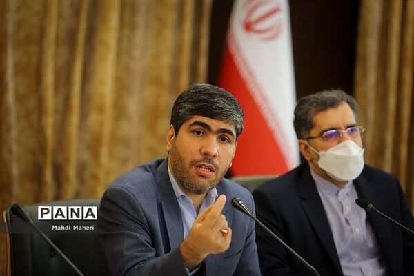 همایش «جریان حلقه‌های میانی؛ پیشران حکمرانی مردم»