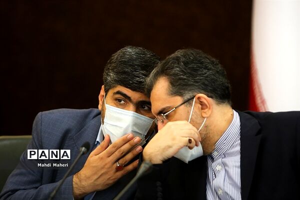 همایش «جریان حلقه‌های میانی؛ پیشران حکمرانی مردم»