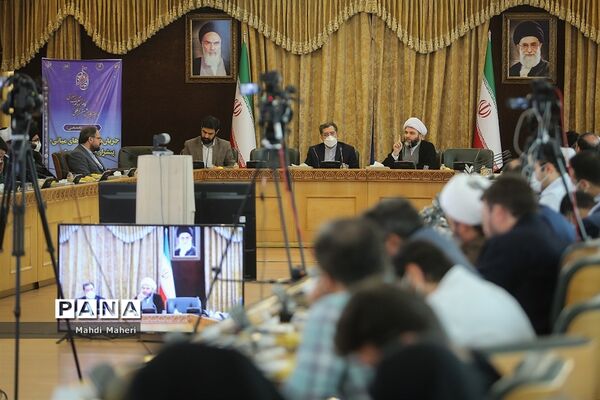 همایش «جریان حلقه‌های میانی؛ پیشران حکمرانی مردم»