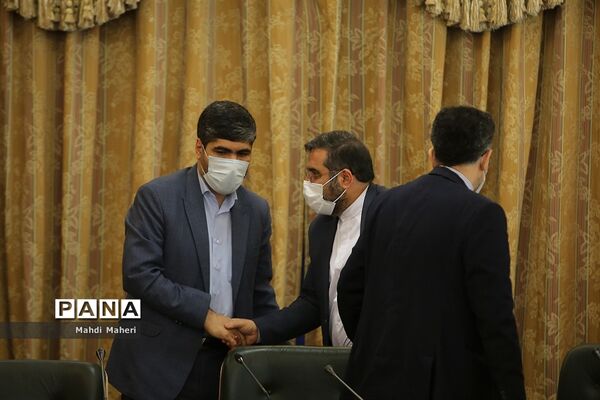 همایش «جریان حلقه‌های میانی؛ پیشران حکمرانی مردم»