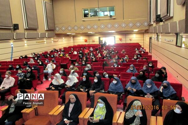 تجلیل از برگزیدگان یازدهمین دوره جشنواره نوجوان سالم در منطقه ۱۴