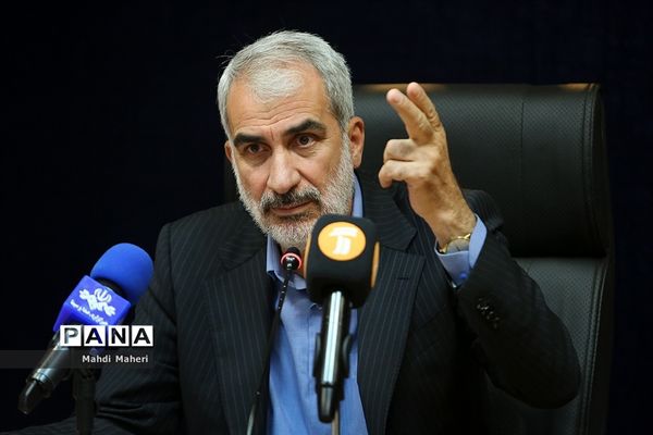 نخستین جلسه شورای سیاستگذاری اجرایی سند نظام جامع راهنمایی و مشاوره و کمیته ملی پیشگیری از آسیب‌های اجتماعی دانش‌آموزان