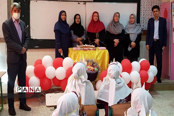 جشن الفبا دبستان دخترانه سعادت تحت عنوان «من با سواد شدم »