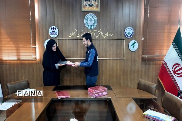 تقدیر از خبرنگار دانش‌آموزان فعال پانا زنجان