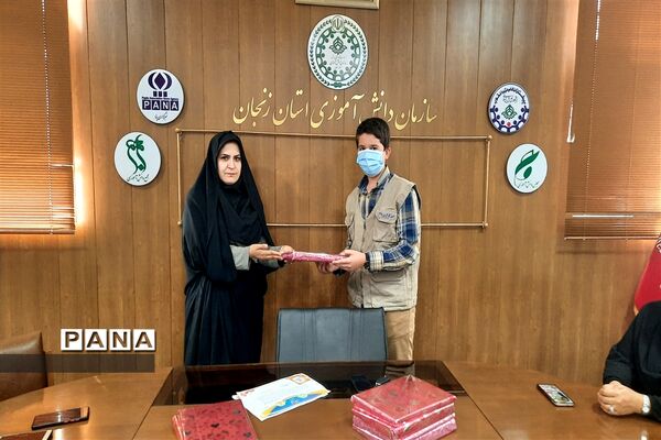 تقدیر از خبرنگار دانش‌آموزان فعال پانا زنجان