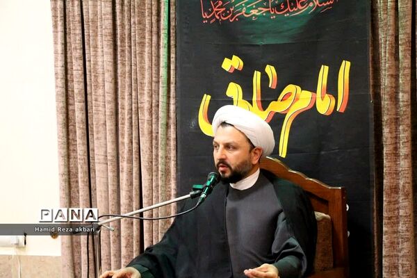 برگزاری مراسم شهادت امام جعفر صادق در دفتر امام جمعه رودهن