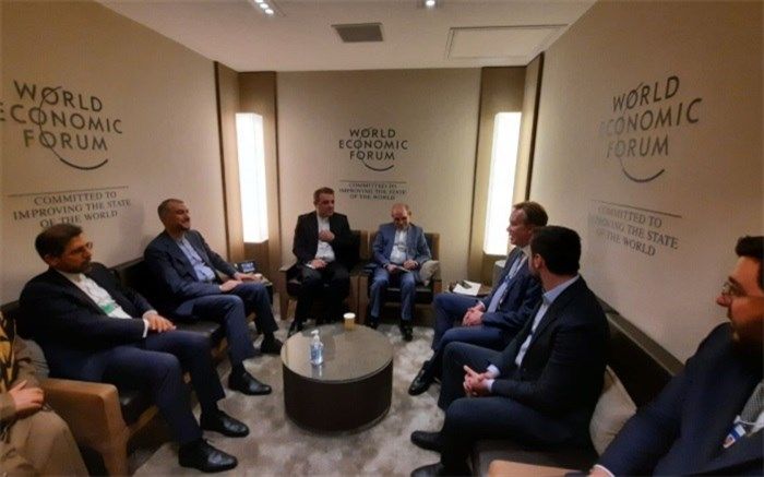 دیدار و رایزنی امیر عبداللهیان با وزیر خارجه سابق نروژ