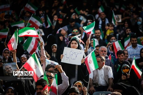 اجتماع بزرگ سلام فرمانده