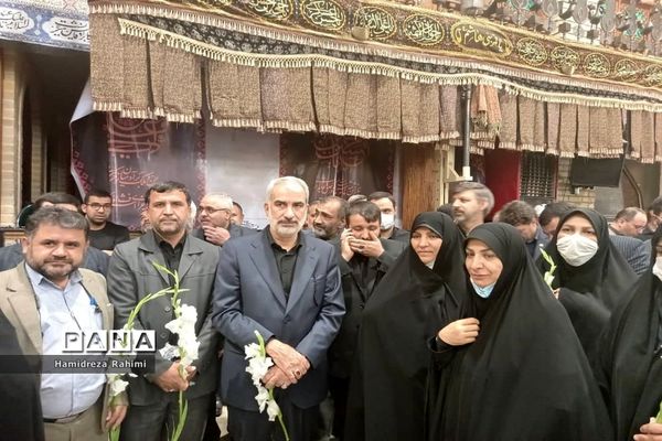 آیین تشیع و تدفین دو شهید دانش‌آموز گمنام دفاع مقدس