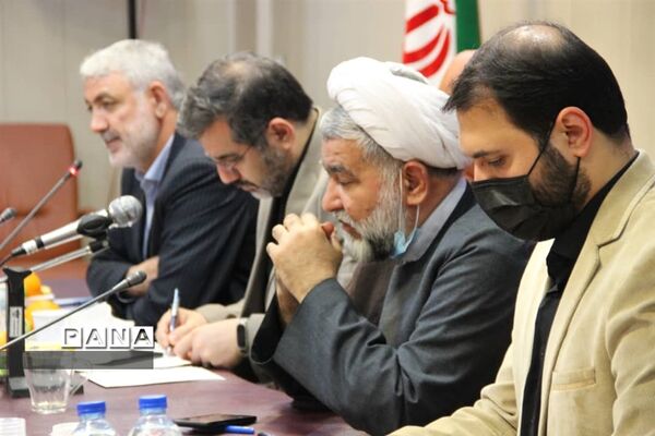 نشست شورای اداری شهرستان بهارستان
