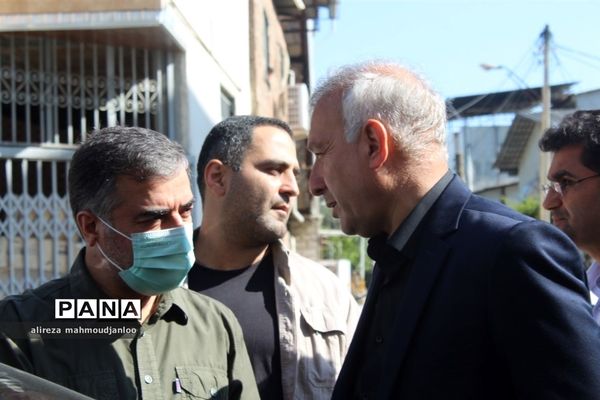 بازدید استاندار مازندران از روستای تیله‌نو گلوگاه