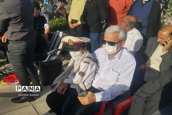 طنین نوای «سلام فرمانده» در گلزار شهدای داراب
