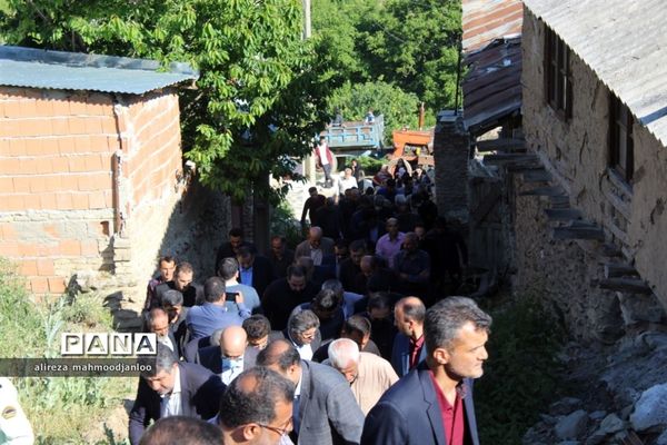 بازدید استاندار مازندران از روستای مصیب محله شهرستان گلوگاه