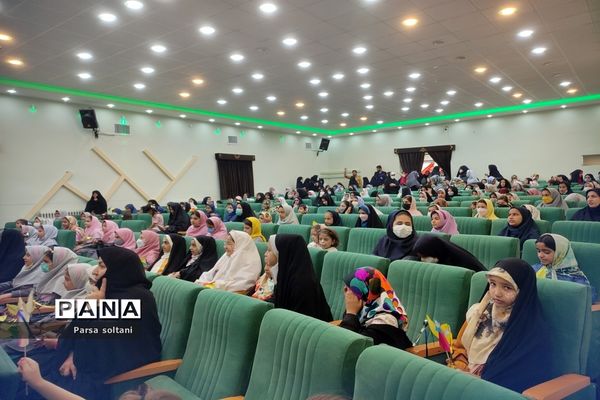 برگزاری مراسم بزرگ روز دختر در کانون لقمان کاشمر