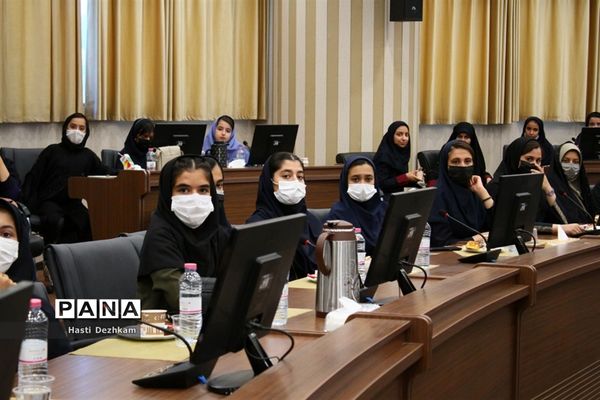 اولین گردهمایی دختران پانا در شیراز