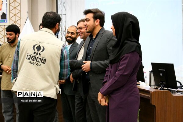 اولین گردهمایی دختران پانا در شیراز