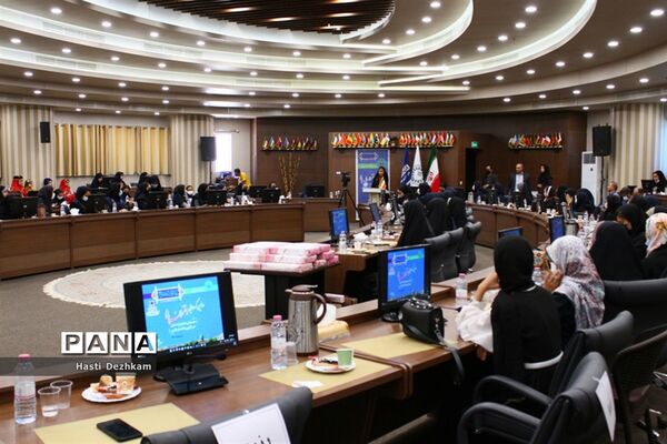 اولین گردهمایی دختران پانا در شیراز