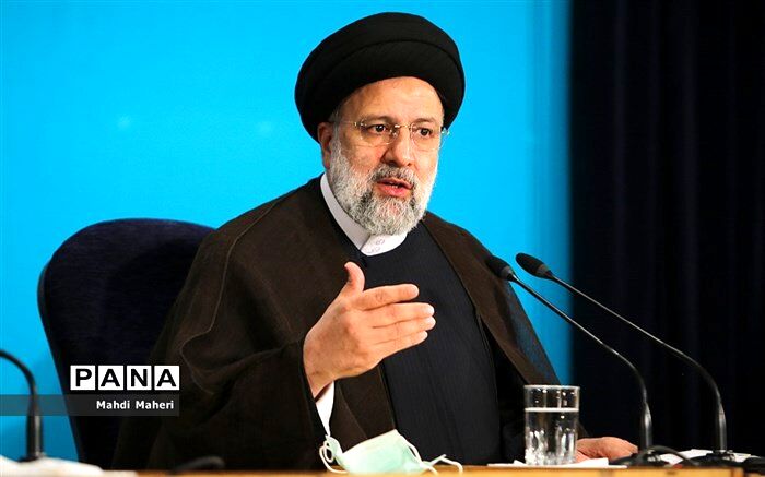 معتقدیم در راه رسیدن به ایران قوی باید از مشارکت پویای دختران و زنان به درستی استفاده کرد