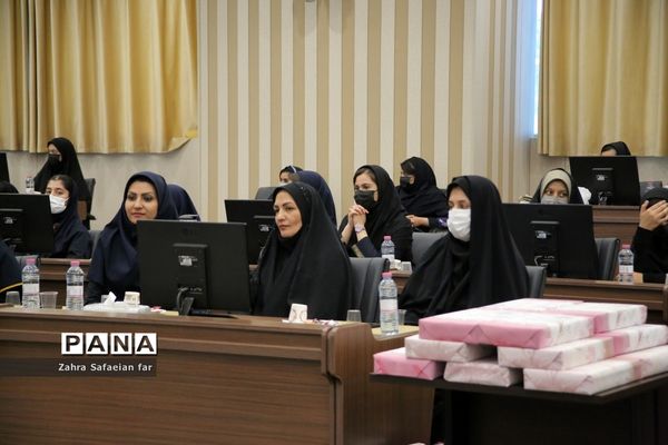 اولین گردهمایی دختران پانا در شیراز-2