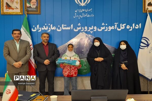 اولین اجلاس دختران ایران قوی