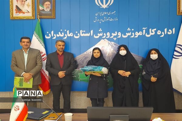 اولین اجلاس دختران ایران قوی