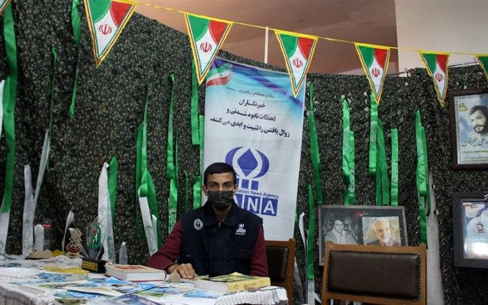 فعالیت غرفه خبرگزاری پانا در نمایشگاه شهدای روحانی کشور