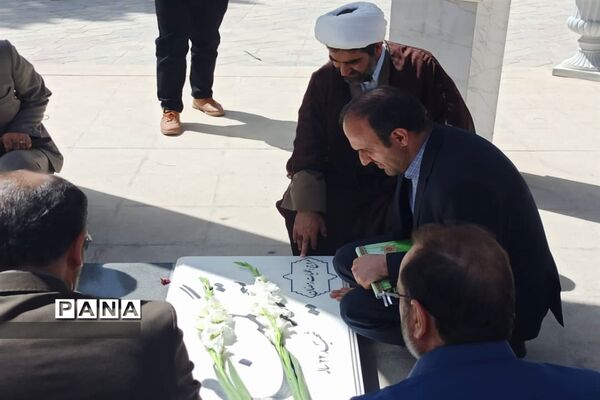 دیدار مدیرکل آموزش و پرورش استان اصفهان با دانشجویان دانشگاه فرهنگیان