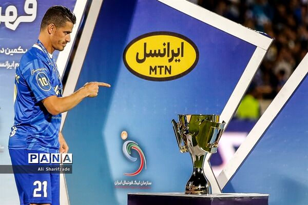 جشن قهرمانی تیم فوتبال استقلال