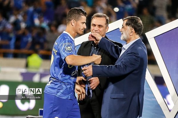 جشن قهرمانی تیم فوتبال استقلال