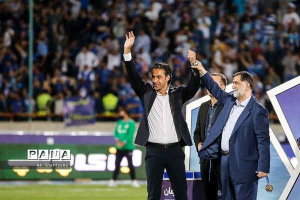 جشن قهرمانی تیم فوتبال استقلال