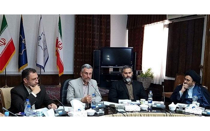 شورای آموزش و پرورش با بهره‌گیری از خرد جمعی، به ارتقای مدارس کمک شایانی می‌کند