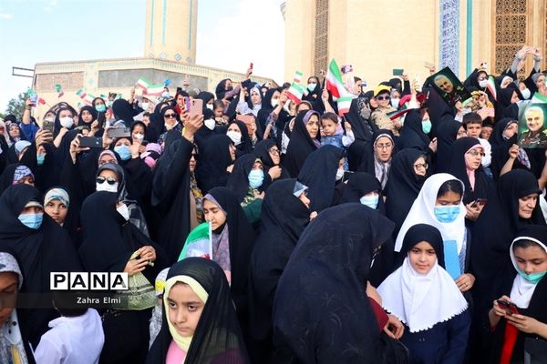 اجتماع بزرگ خانوادگی دهه هشتادی و نودی‌های تبریز