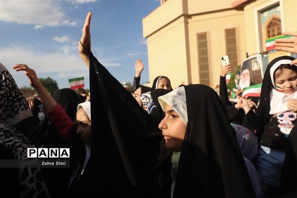اجتماع بزرگ خانوادگی دهه هشتادی و نودی‌های تبریز