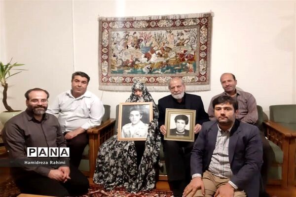 به تماشای سرو